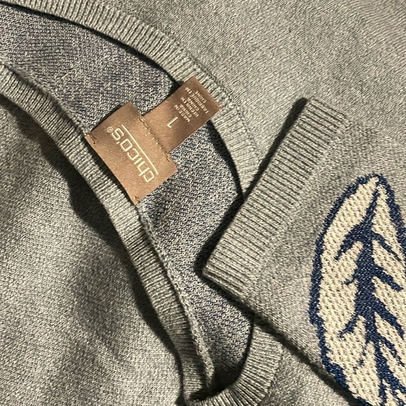 Chico’s size 1 sweater flower - Picture 3 of 5